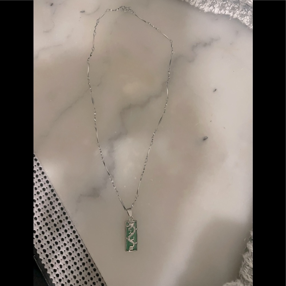 Vintage 18k gp jade dragon necklace